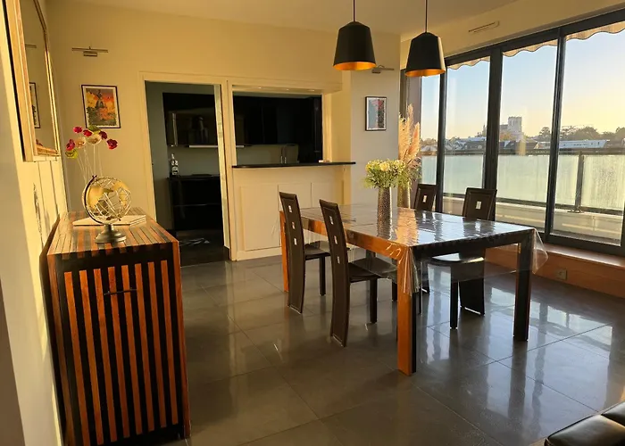 Le Penthouse - De Luxe Avec Vue Panoramique Exclusive